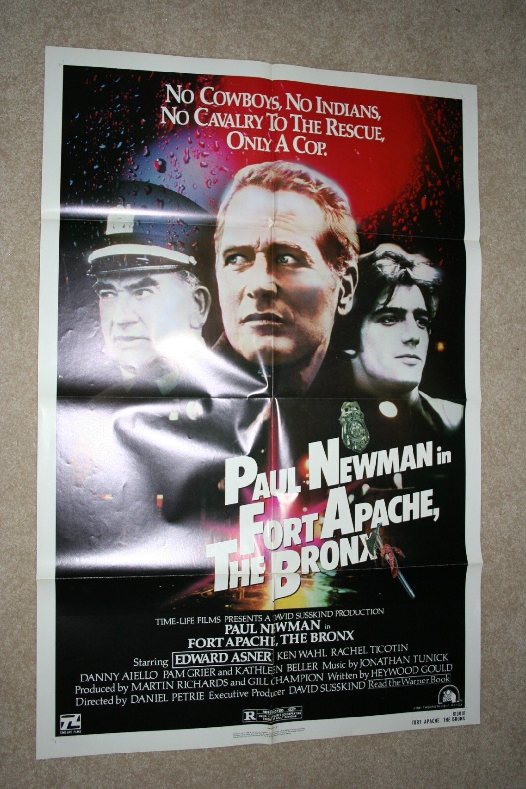 FORT APACHE, THE BRONX Original 1-Sheet Folded Movie Poster 1981 Paul Newman