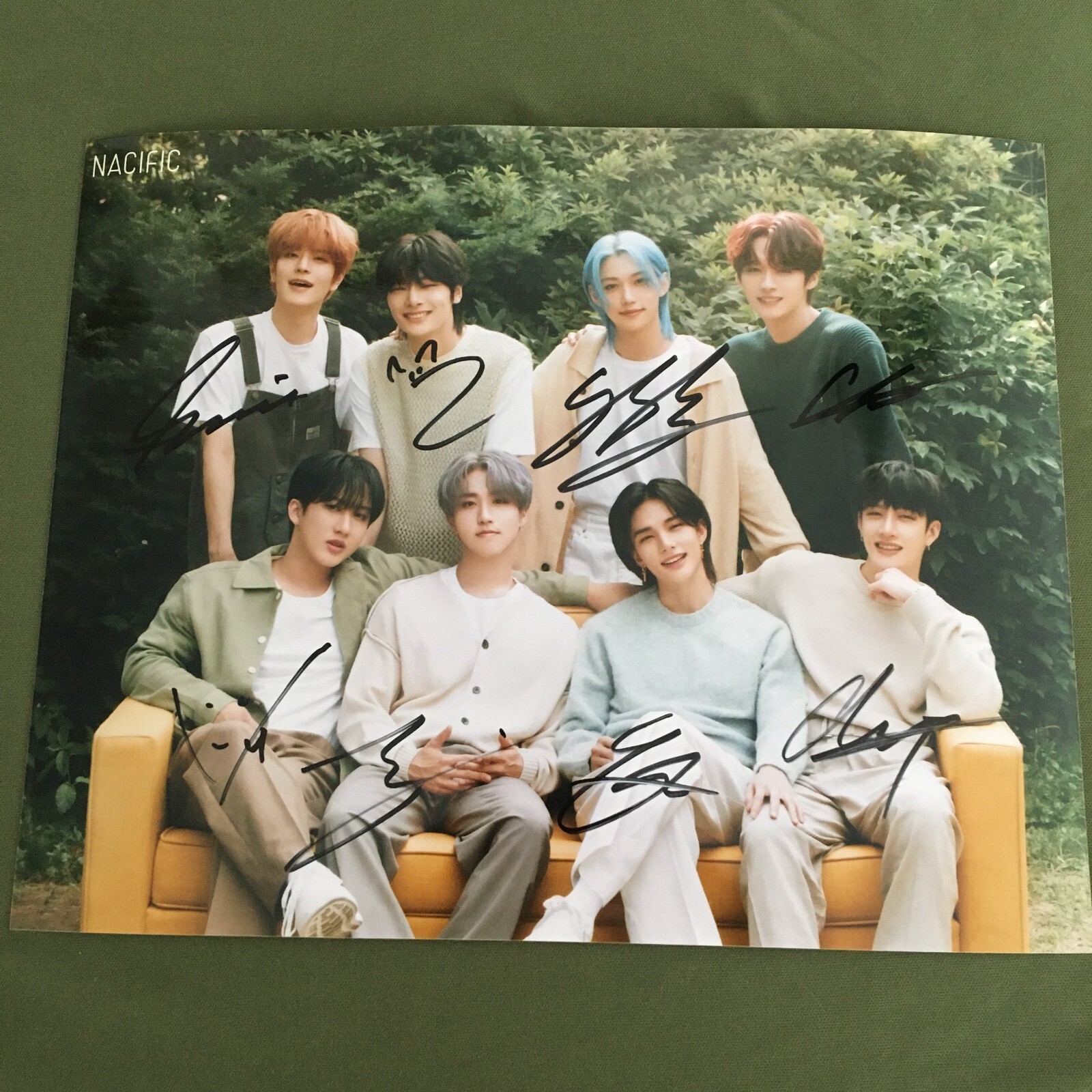 5-STAR STRAY KIDS Photo Poster 8*10 Autographs SIGNED K-POP COLLECTION 2023