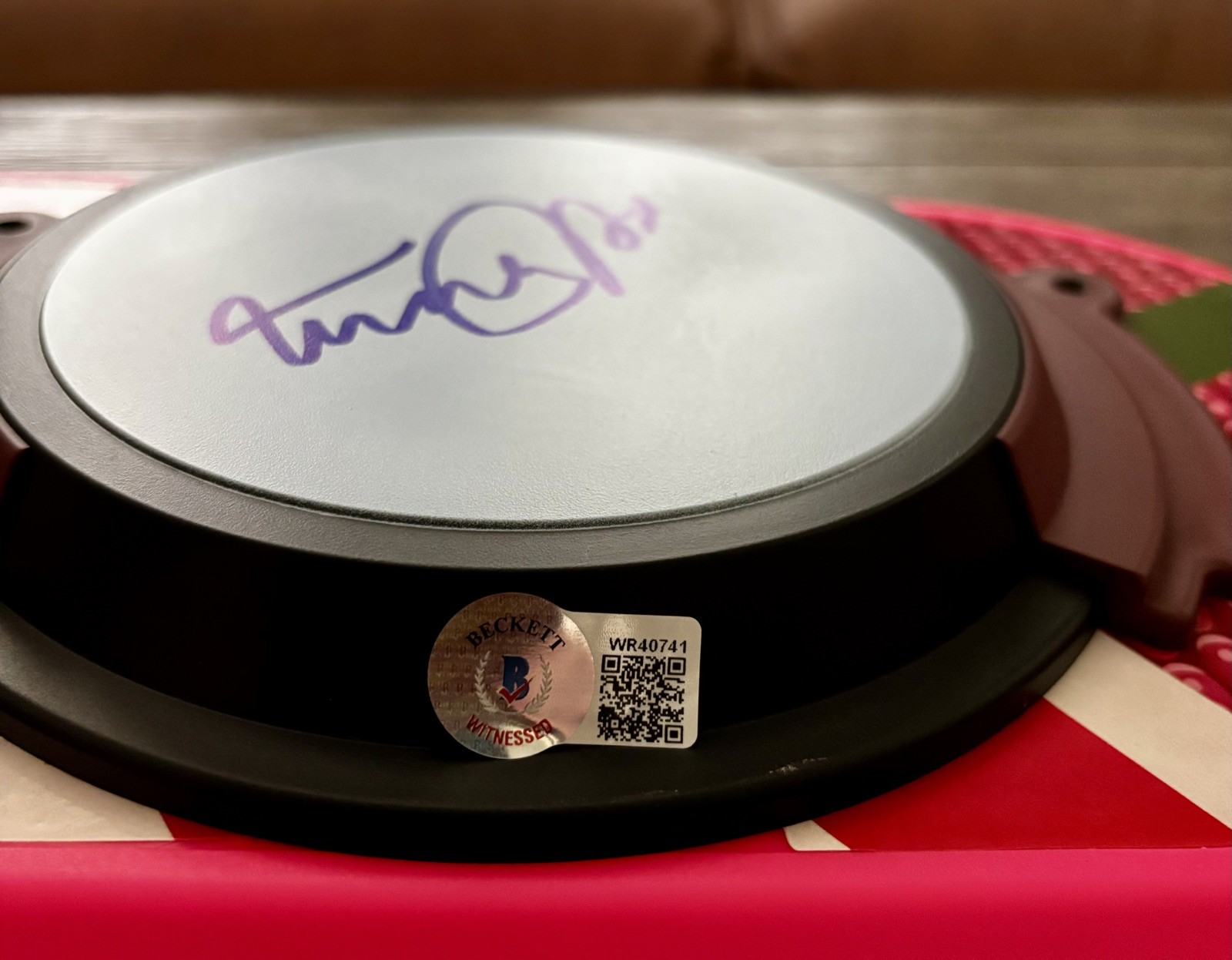 MICHAEL J FOX & CHRISTOPHER LLOYD Back to the Future Hoverboard Beckett