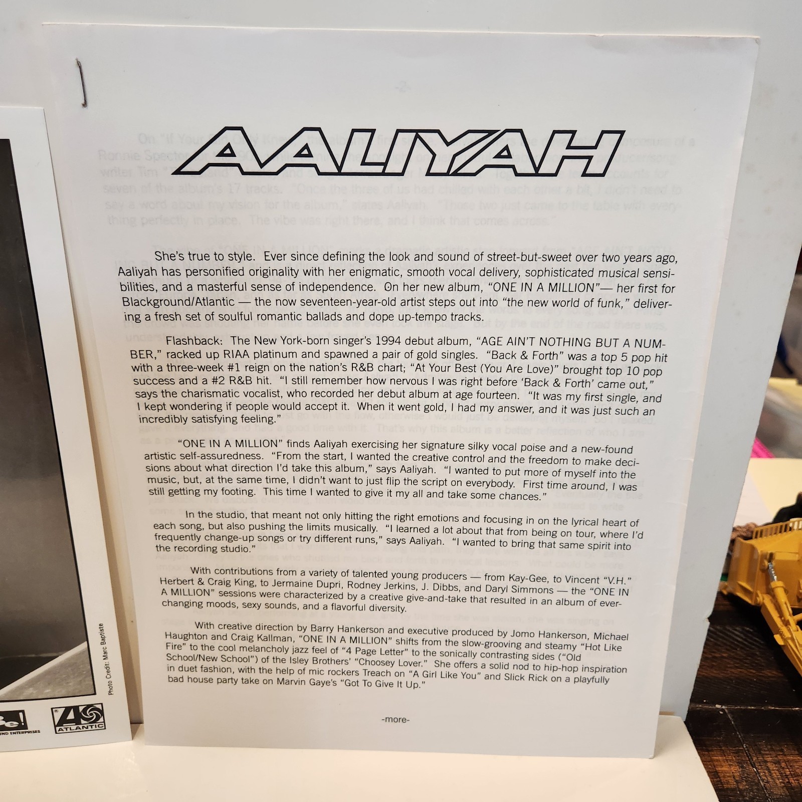 Aaliyah – “One In A Million” 1996 Press Kit 8 x 10 Biography RARE!
