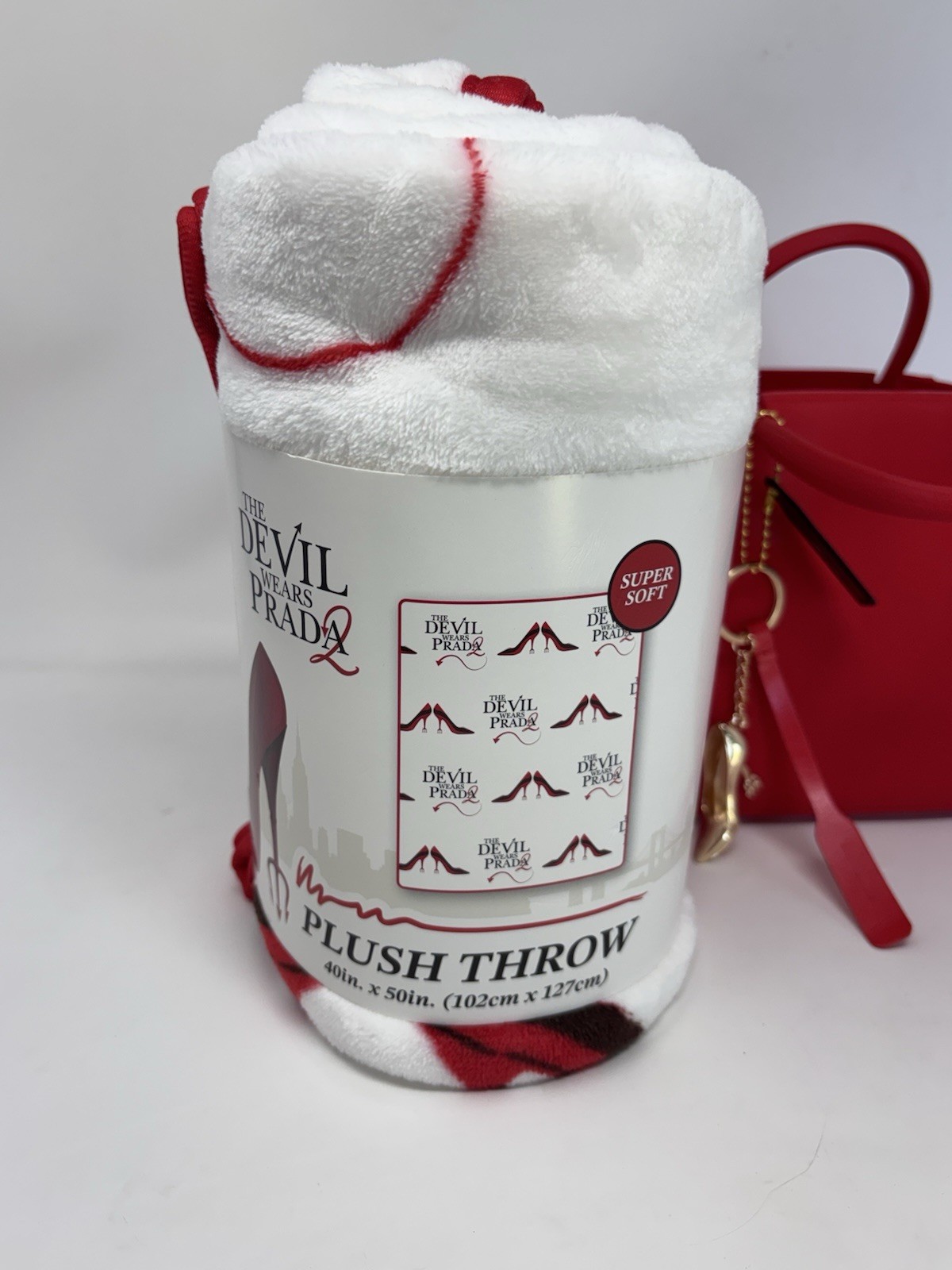The Devil Wears PRADA Popcorn Purse Bucket With Charms & Blanket Set New