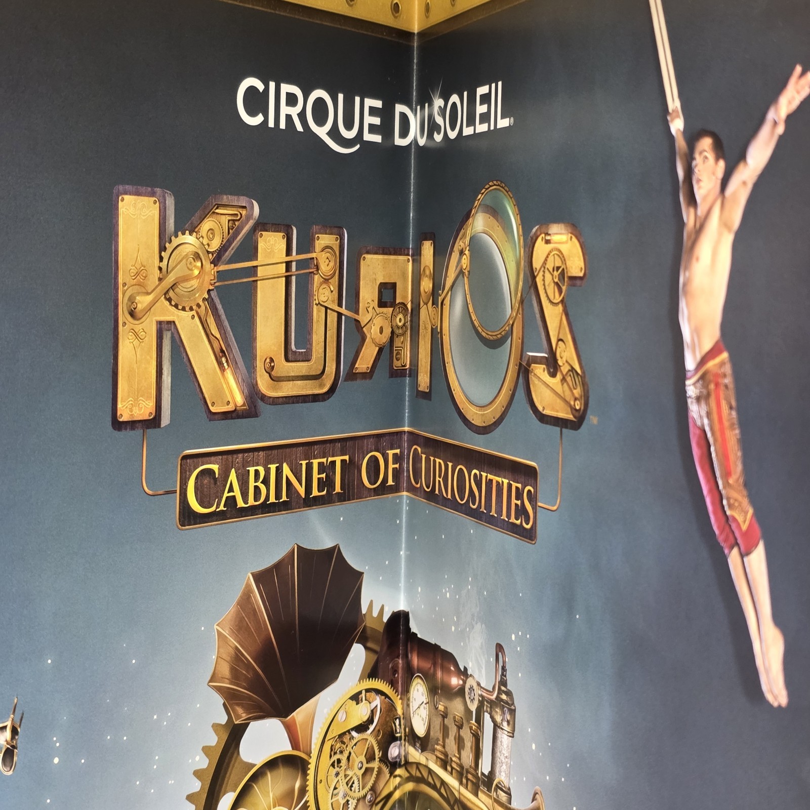 Cirque du Soleil 11:11 Kurios HC Souvenir Program Book & Poster Curiosities