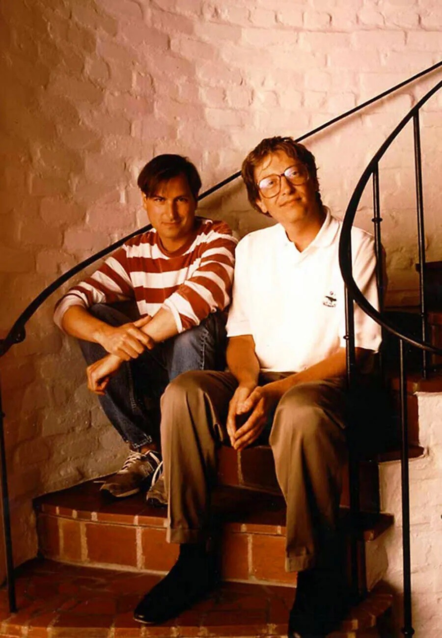 Steve Jobs & Bill Gates Sitting 8×10 Picture Celebrity Print