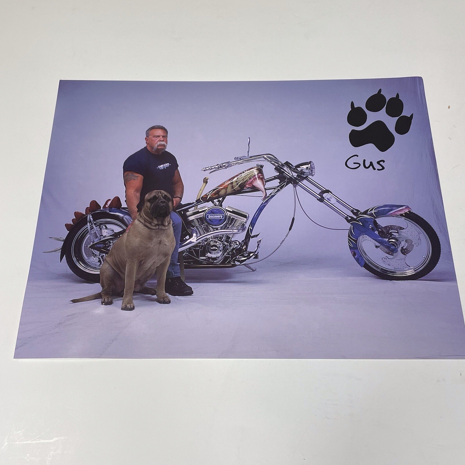ORANGE COUNTY CHOPPERS PAUL TEUTUL SR. WITH GUS 14” x 11” PHOTO, NOT SIGNED.