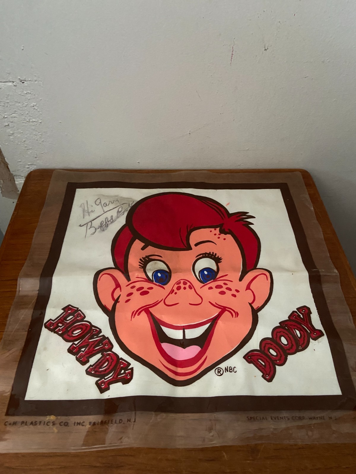 Genuine NBC Buffalo Bob Smith SIGNED Howdy Doody Placemat C&H Plastics Vintage