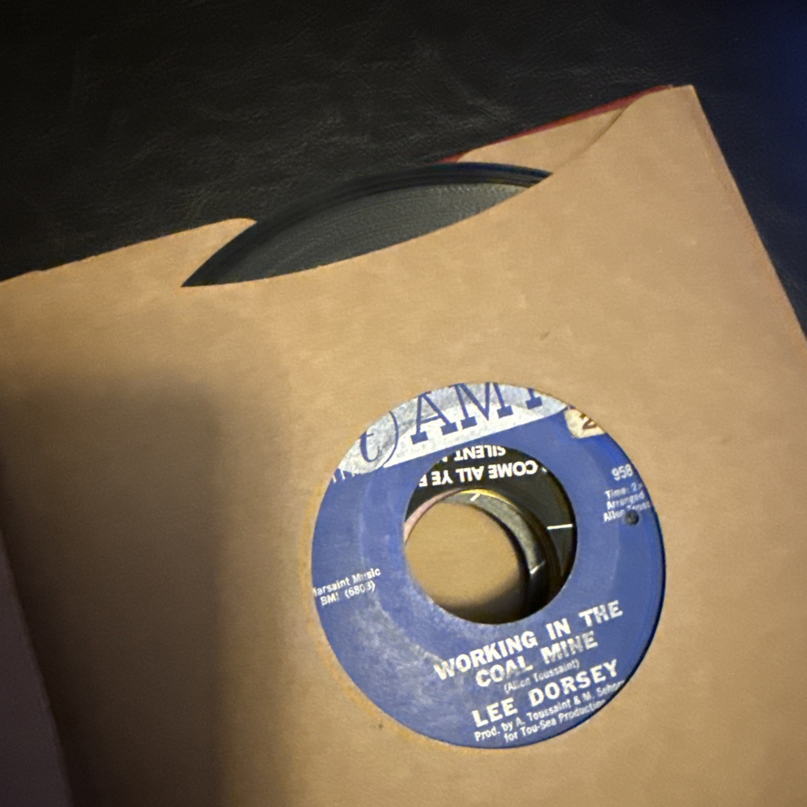 45 Rpm Record Album, 10 Rock N Roll Records Included – all Nice Shape