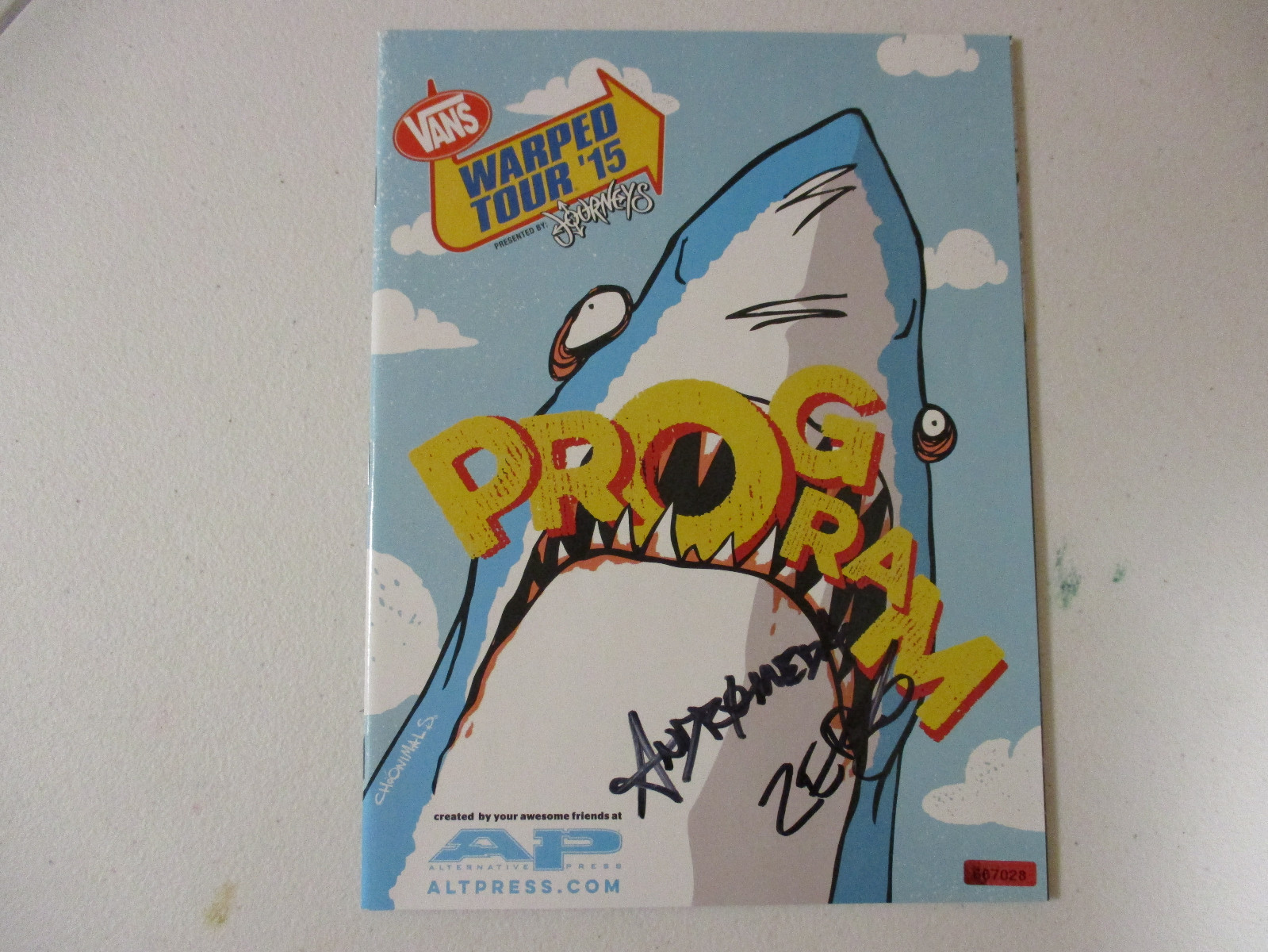 DRAMA CLUB AUTOGRAPHED SIGNED WARPED PROGRAM WITH SIGNING PICTURE PROOF