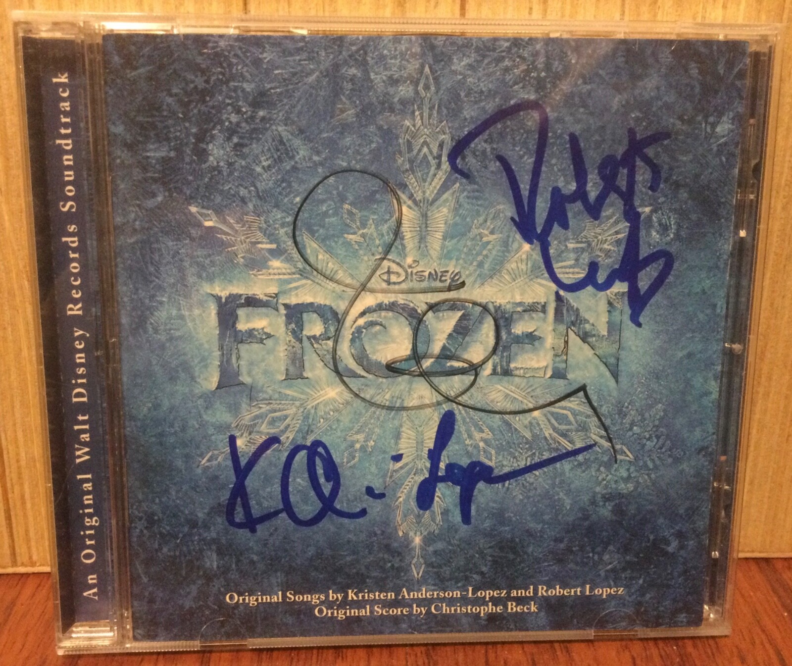 IDINA MENZEL ROBERT LOPEZ KRISTEN ANDERSON LOPEZ SIGNED DISNEY SOUNDTRACK CD