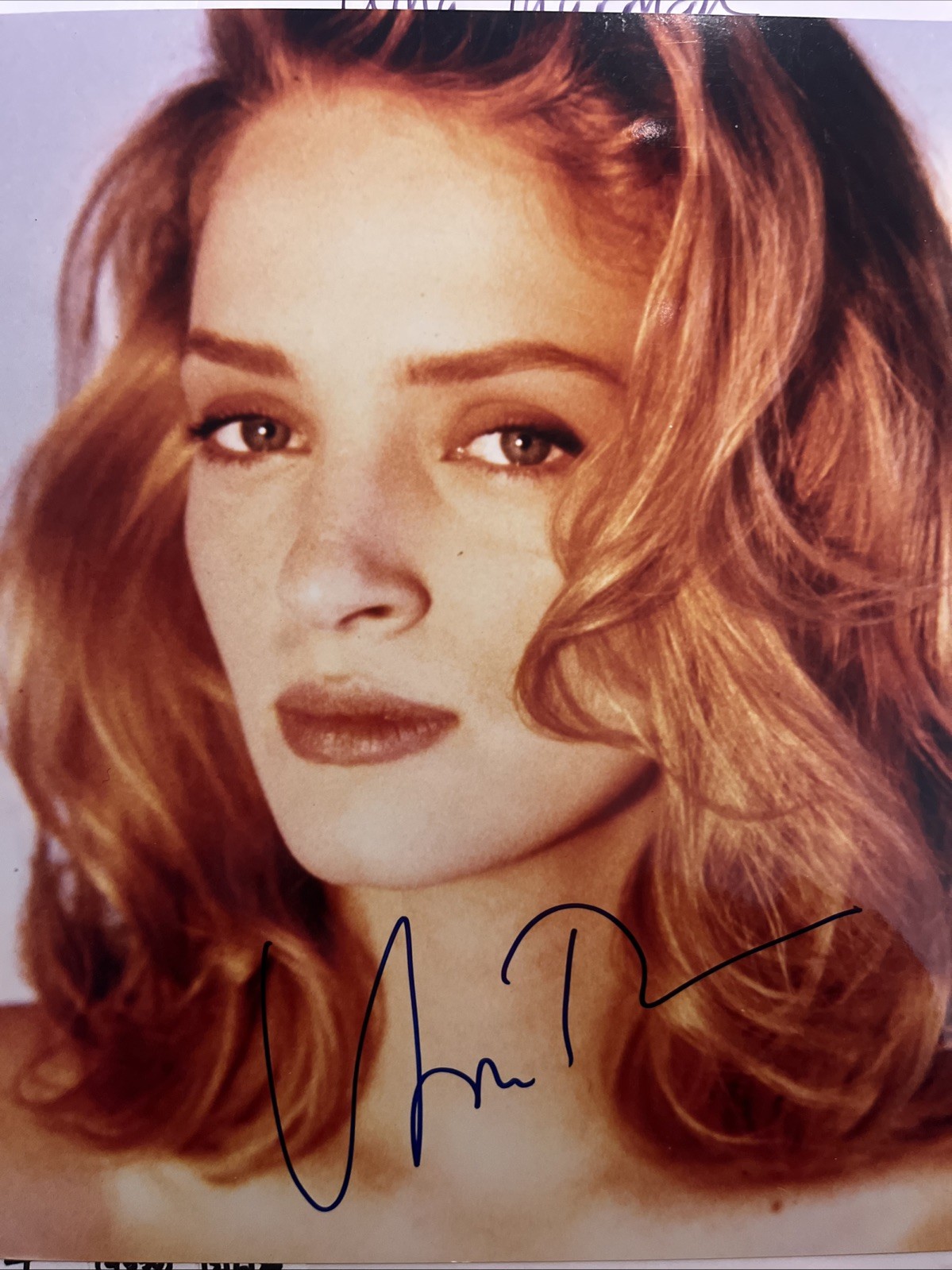 UMA THURMAN autographed 8×10 Photo COA