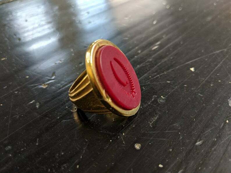 Duke Leto’s signet ring from Dune House of Atreides governor of Arrakis