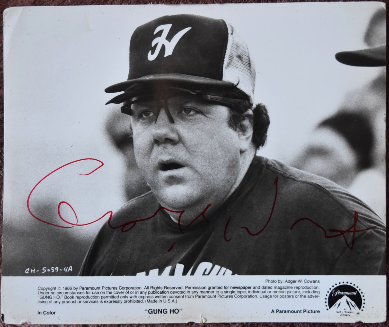 George Wendt (Gung Ho) Hand Signed Photo 10″ X8″