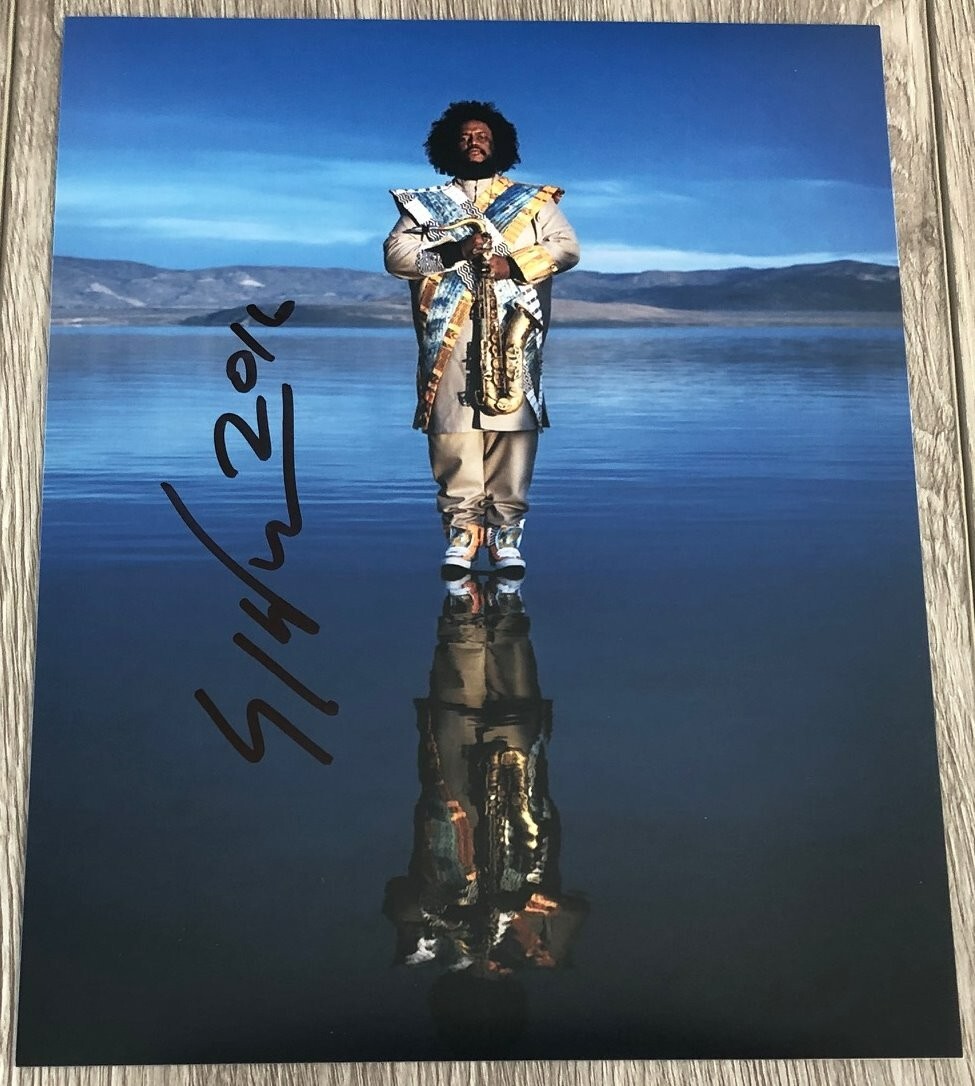 KAMASI WASHINGTON SIGNED AUTOGRAPH HEAVEN AND EARTH CONCERT 8×10 PHOTO A w/PROOF