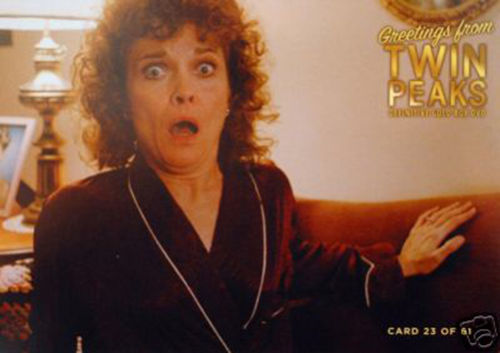 TWIN PEAKS – RARE GOLD BOX DVD POSTCARD No.23 – SARAH PALMER (DAVID LYNCH)