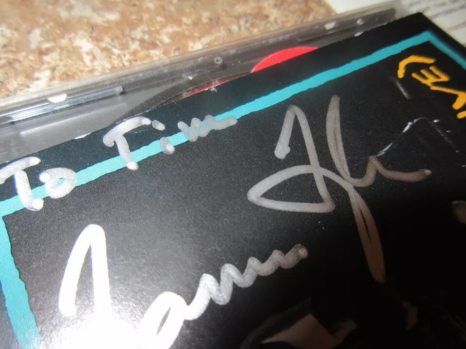 James Taylor JSA Signed Autograph CD Booklet Best Live