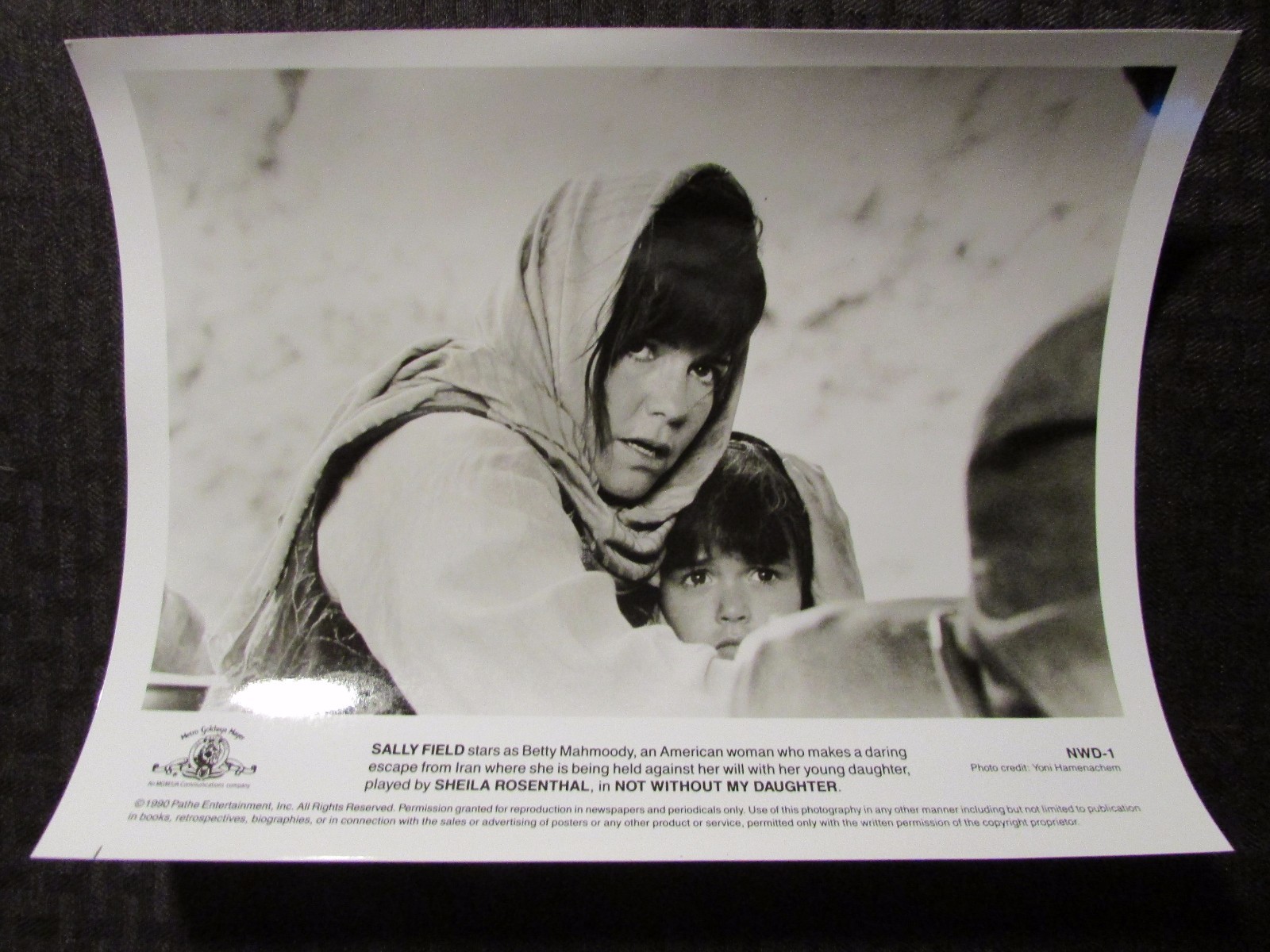 1990 NOT WITHOUT MY DAUGHTER Original Movie Promo Stills 8×10″ FN+ 6.5 LOT of 10