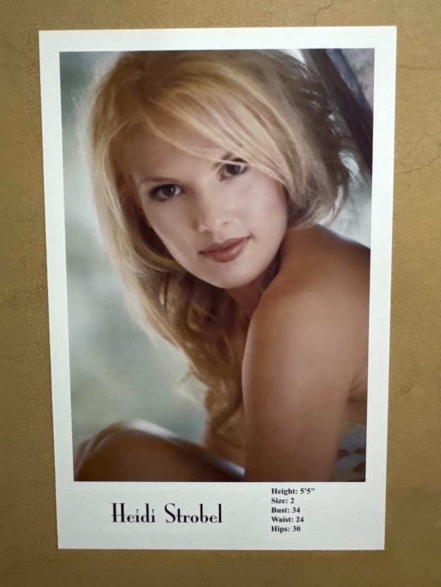 Heidi Strobel Signed photo autograph
