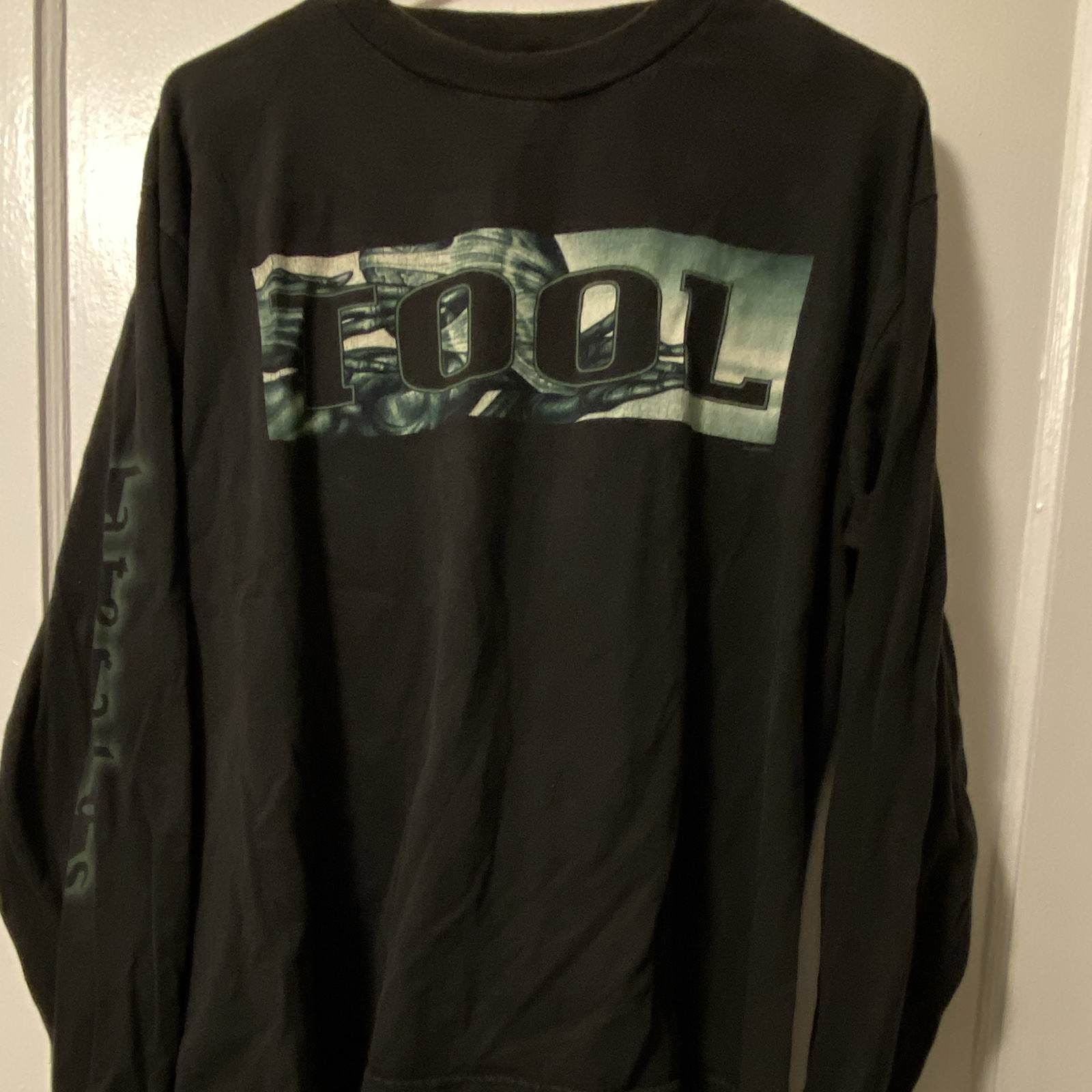 RARE VINTAGE HTF – Tool – Inside the Outside long sleeve men’s size Large – 2003