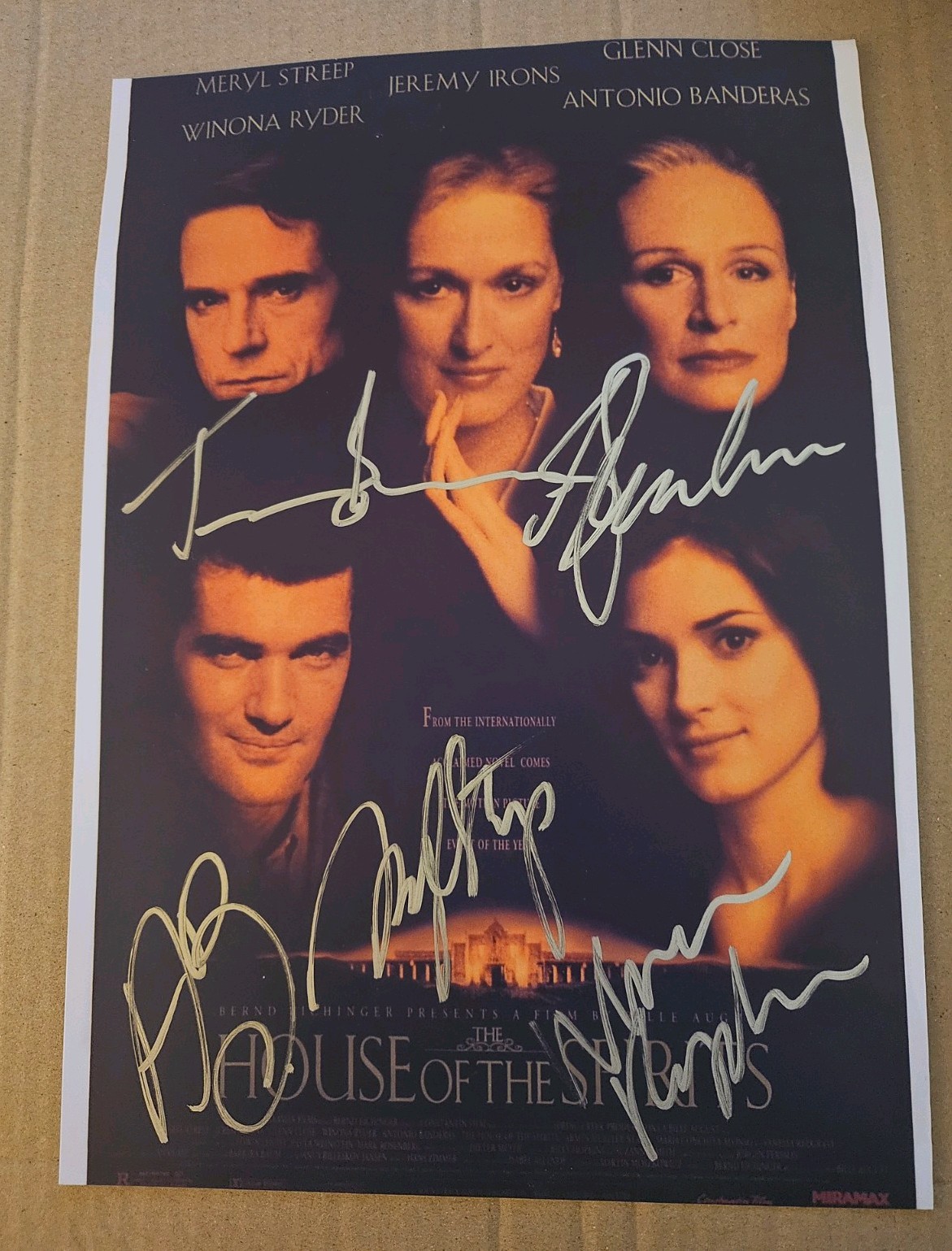 PHOTO, WITH COA, ANTONIO BANDERAS + 4 MORE ALL ORIGINAL AUTOGRAPHS 8.5″X12″ 🎬
