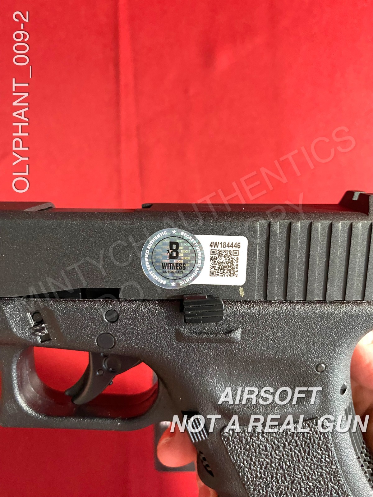 Timothy Olyphant autographed signed black glock airsoft gun Justified Beckett