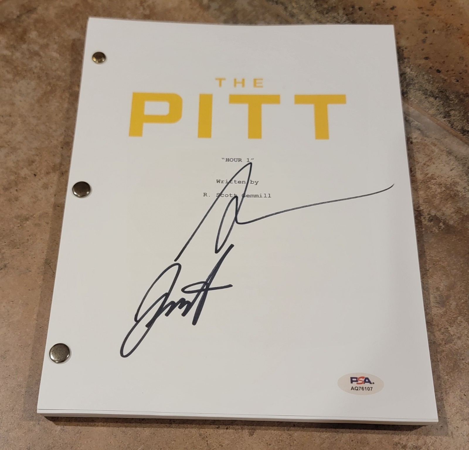 Supriya Ganesh Fiona Dourif signed The Pitt pilot script full 82 pages PSA DNA