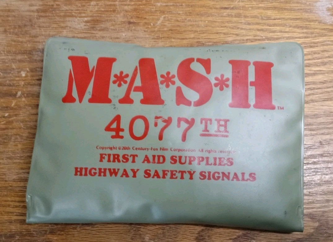 Rare Vintage TV show MASH 4077 First Aid Supplies & Highway Safety Kit Alan Alda