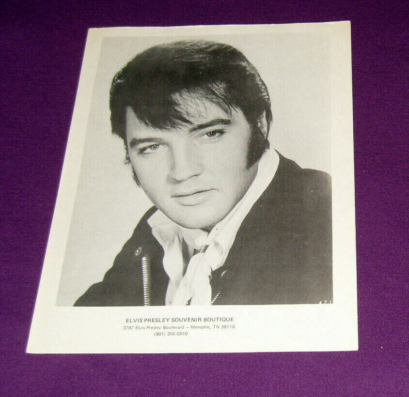 Elvis Presley Souvenir Boutique Flyer (1979 Memphis, Tennessee) 8.5 in. x 11 in.
