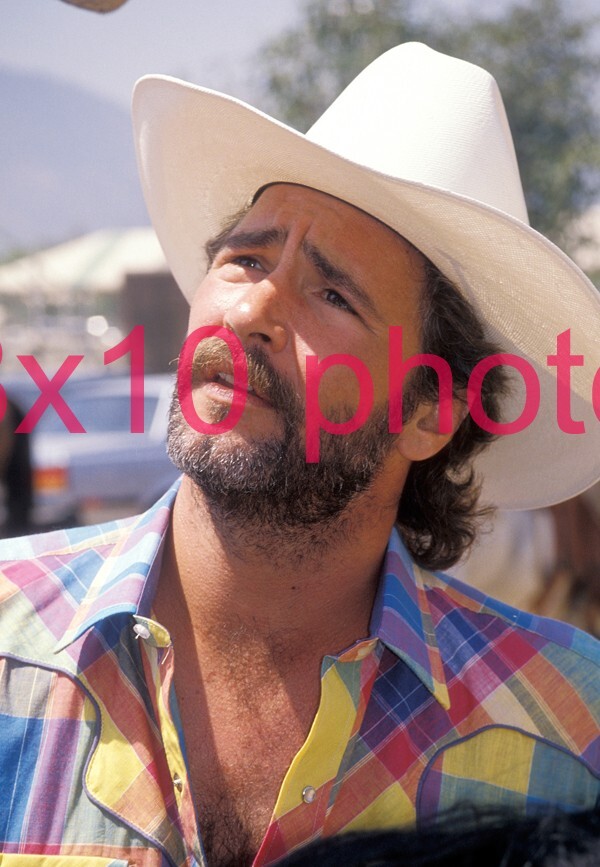 LEE HORSLEY #814,matt houston,paradise,8×10 PHOTO