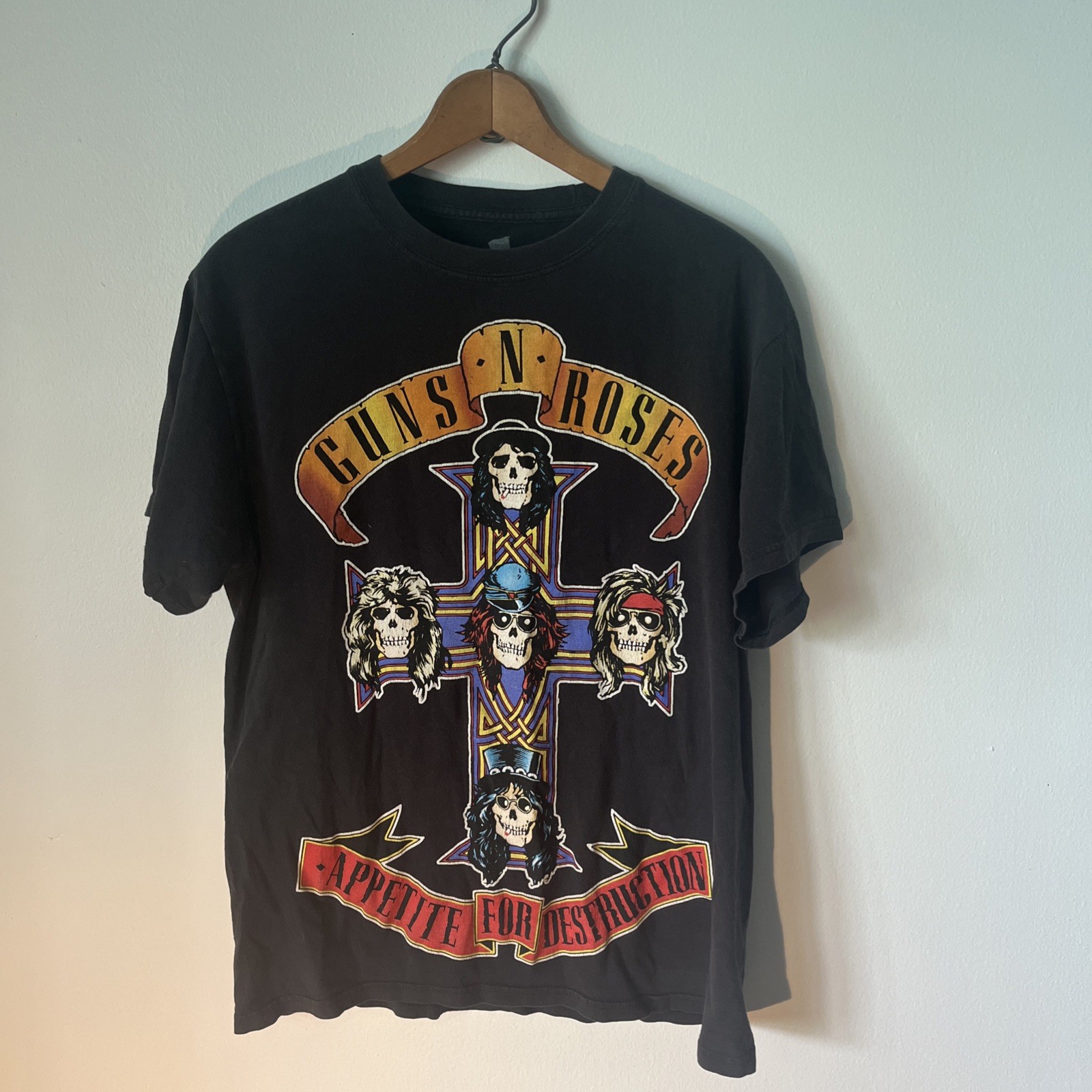 Retro Graphic Print Guns N Roses Appetite Destruction Skulls Cross Rock Tshirt M