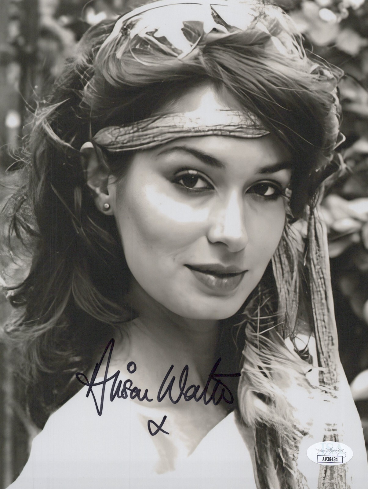 ALISON WORTH Signed FOR YOUR EYES ONLY 8×10 Photo BOND 007 Autograph JSA COA