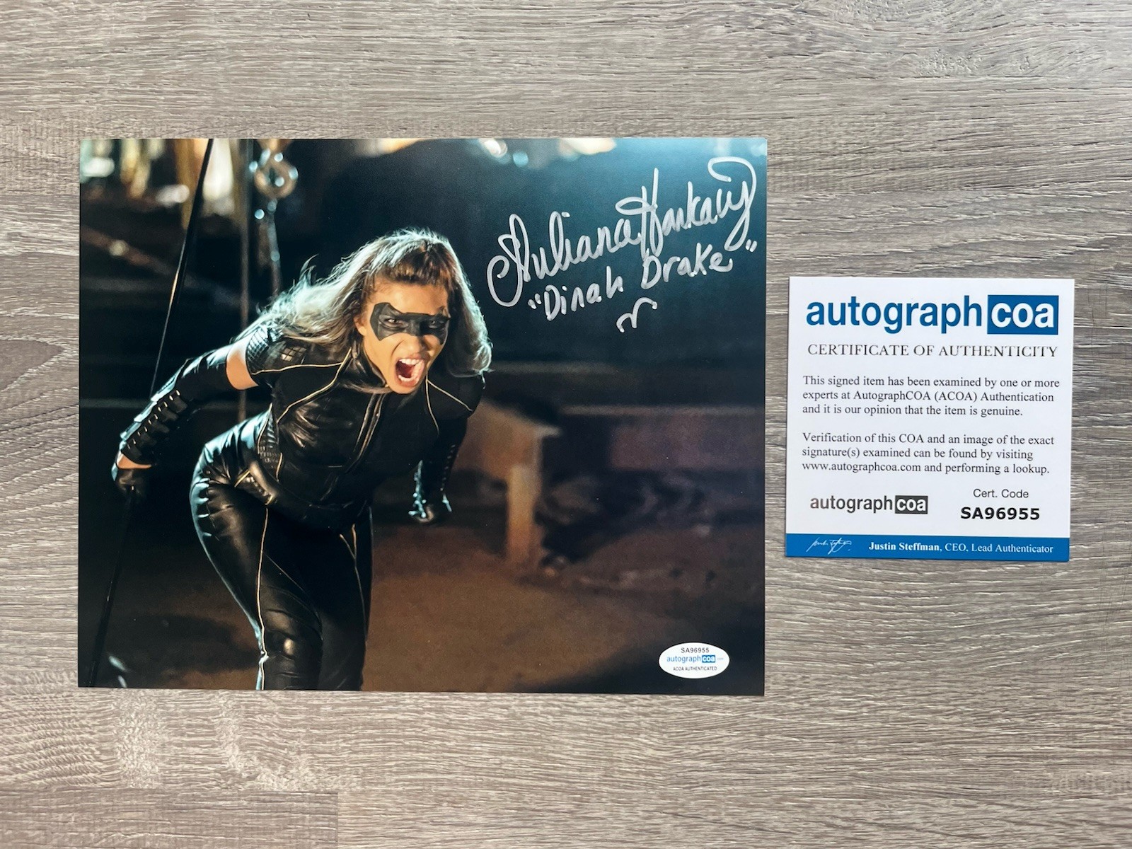 Juliana Harkavy Signed Black Canary 8×10 Photo ACOA Arrow DC Dinah Drake