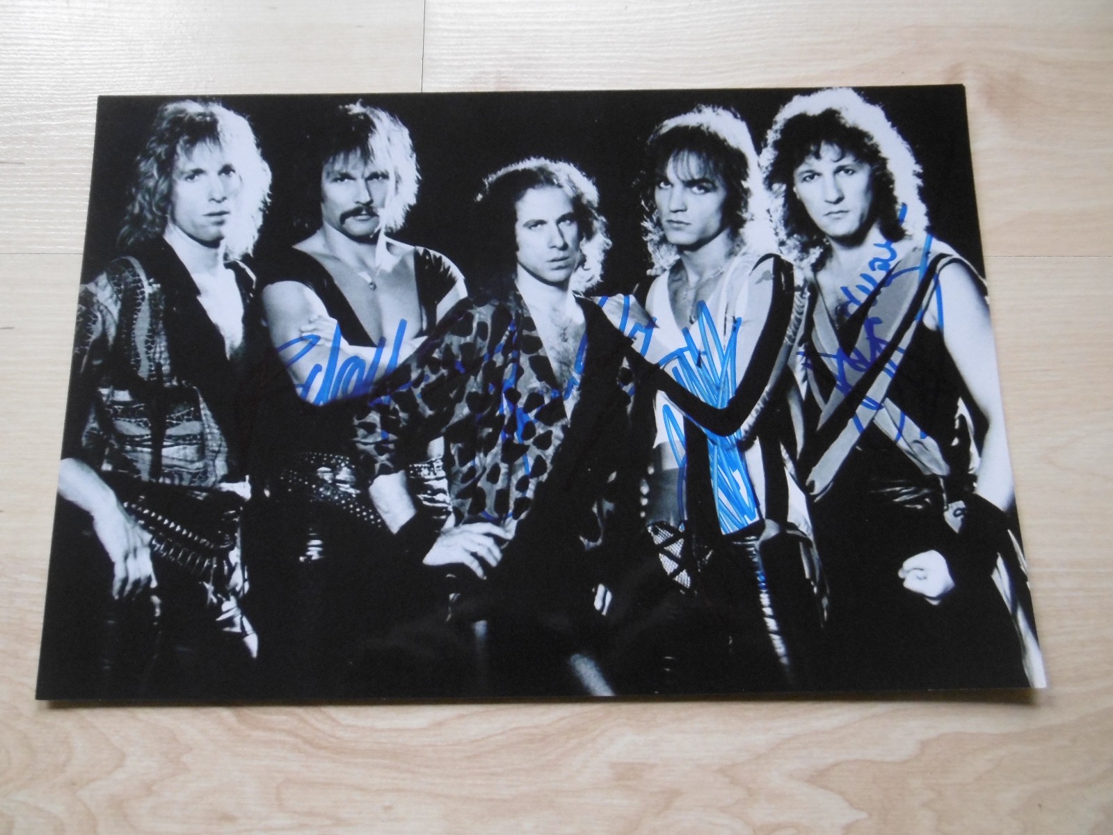 Scorpions Band signed 8×12 inch photo autographs