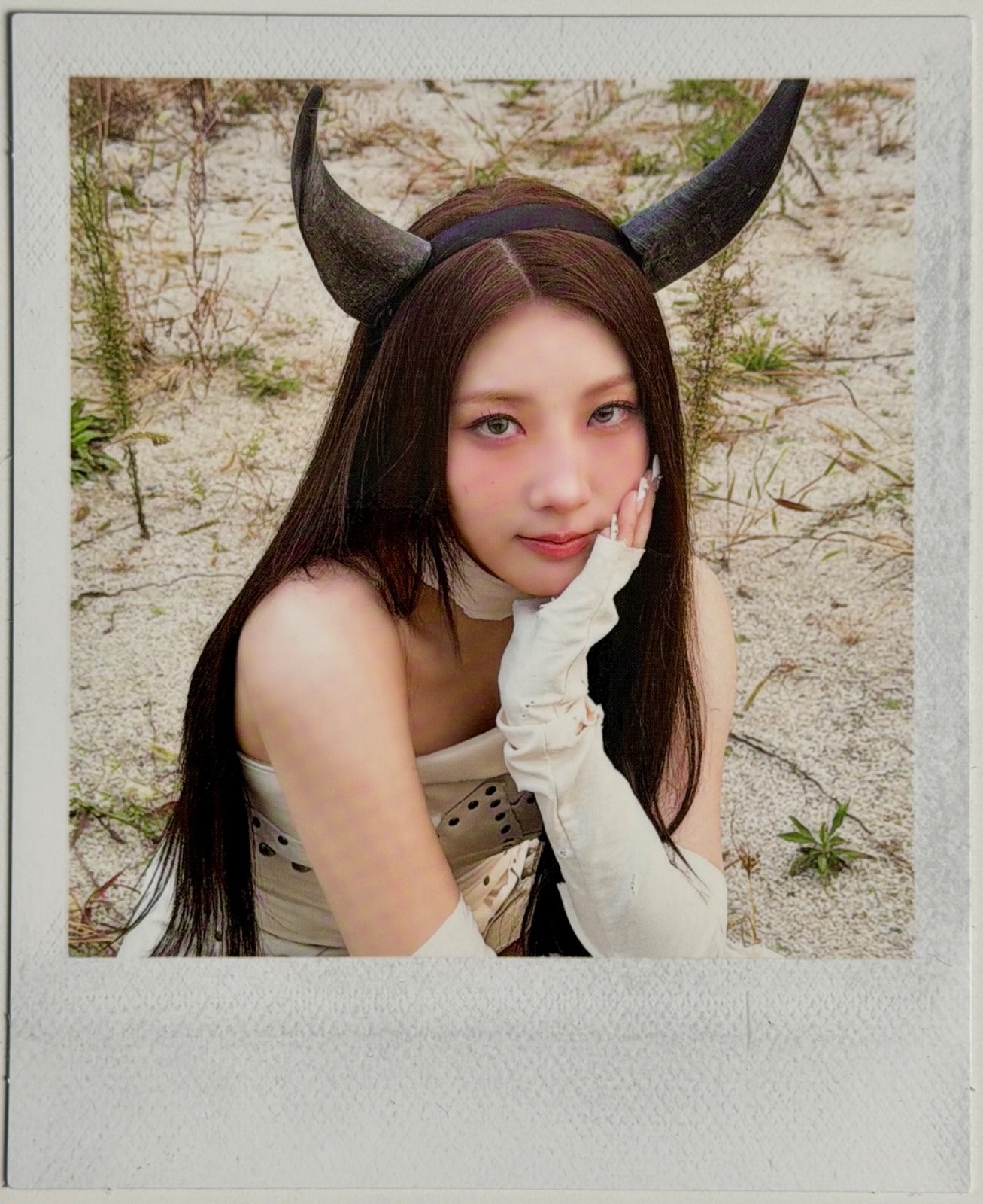 PURPLE KISS HEADWAY Main Version Official Polaroid CHAEIN