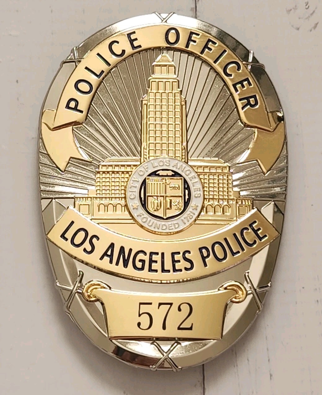 Terminator 2: Judgment Day T-1000 Badge #572, Movie Prop Replica Badge
