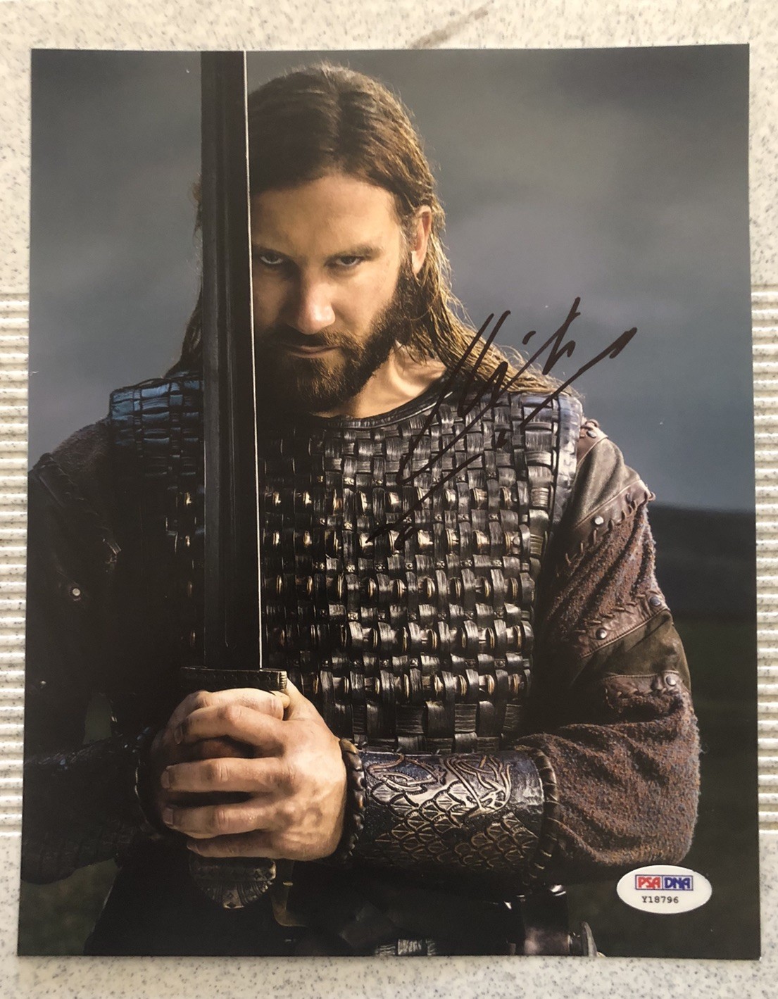 8×10 Clive Standen From Vikings Black Sharpie Autograph PSA/DNA COA Mint