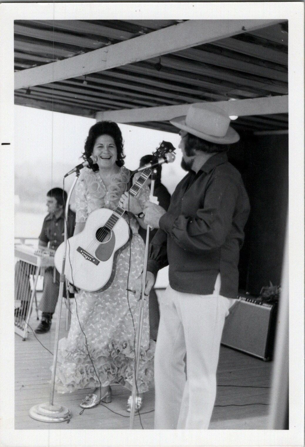Kitty Wells Elwood Hill VINTAGE Candid 3.5×5 Photo RARE CM12