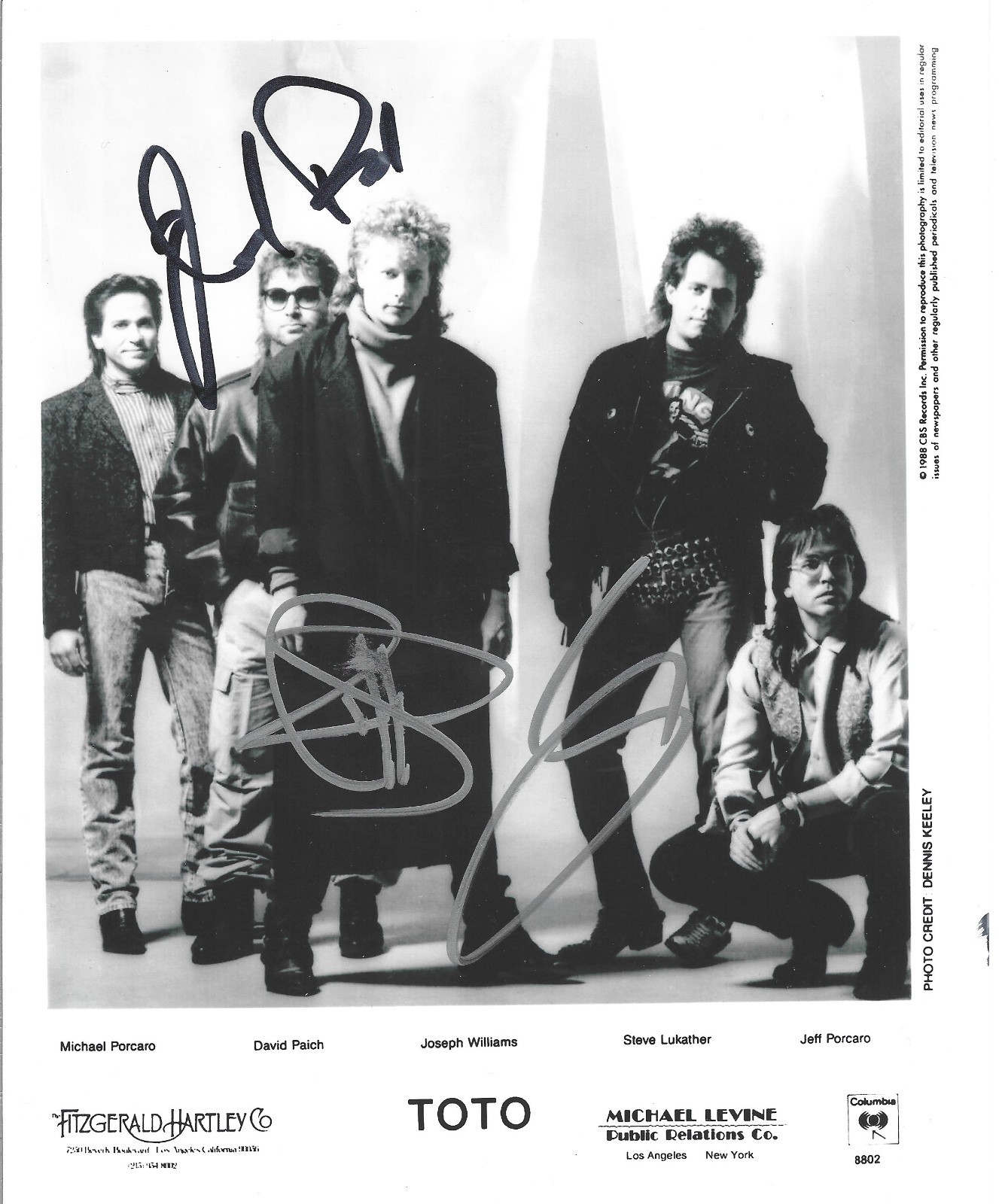 Toto band hand SIGNED 8×10 Photo COA Autographed Lukather Porcaro Paich Williams