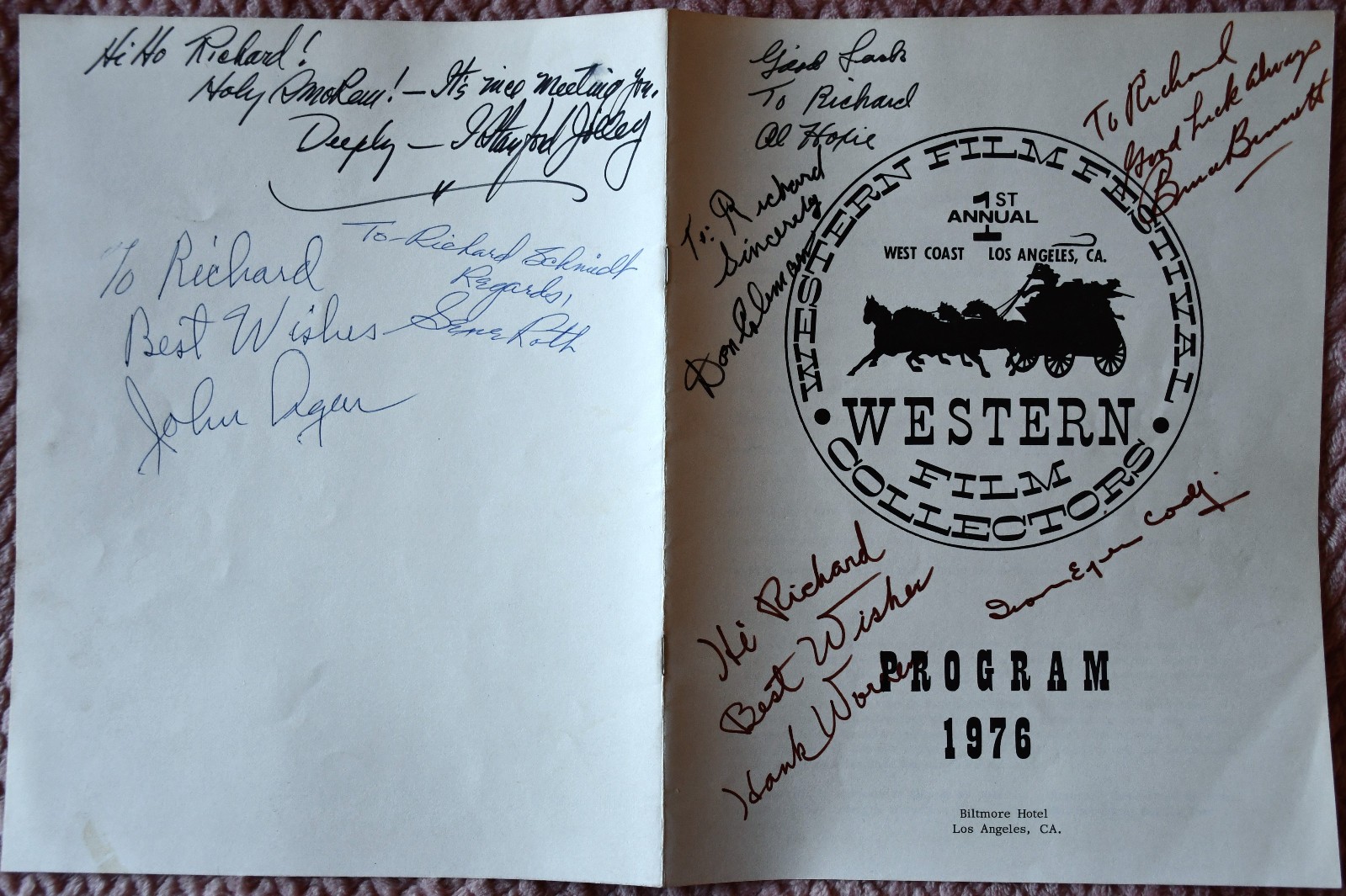 1976 Western Film Collectors Booklet Signed by Agar, Coleman, Hoxie, Jolley…..
