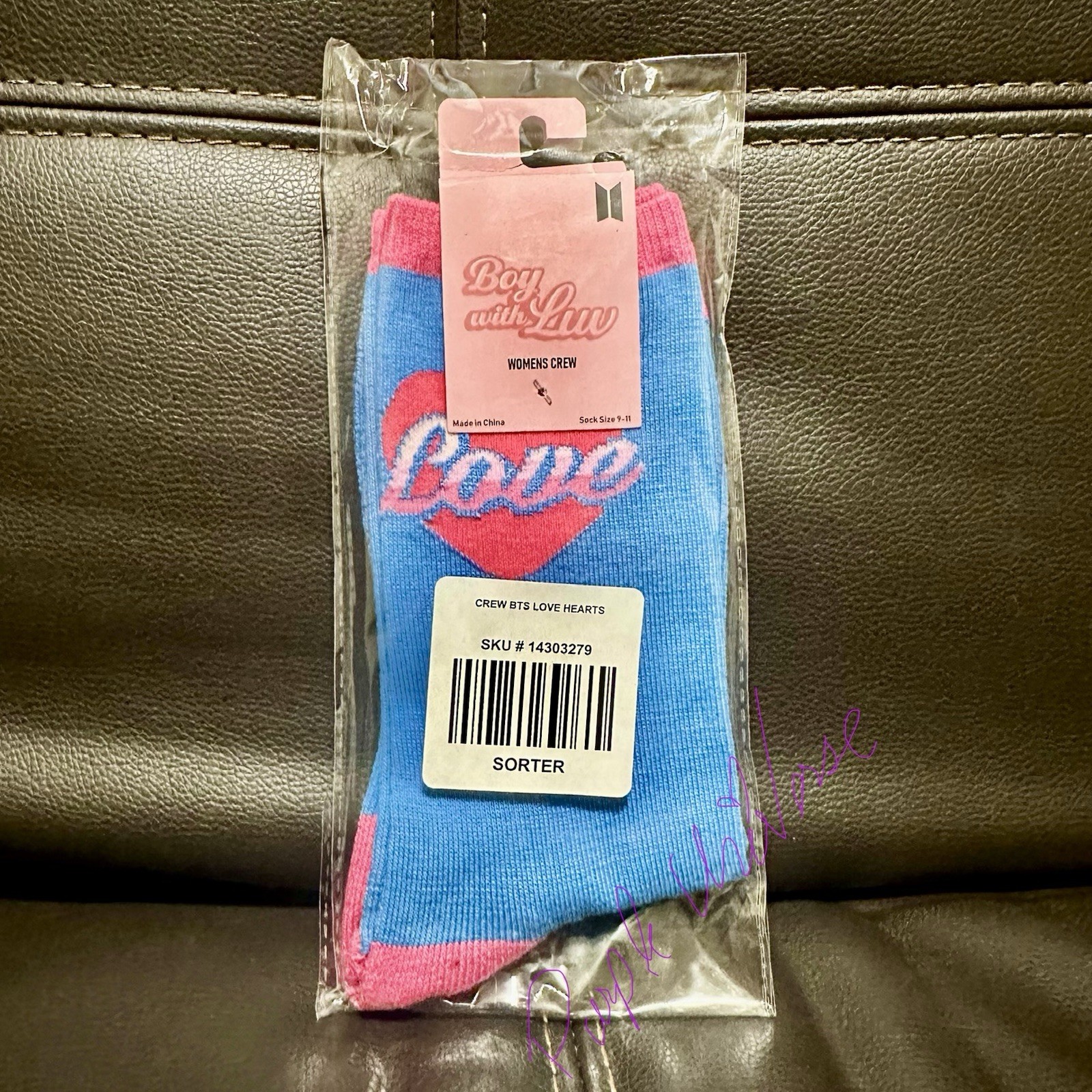 [LAST ONE] Official BTS Boy With Luv Crew Socks Size Women 5-10 Men 5-8 ARMY
