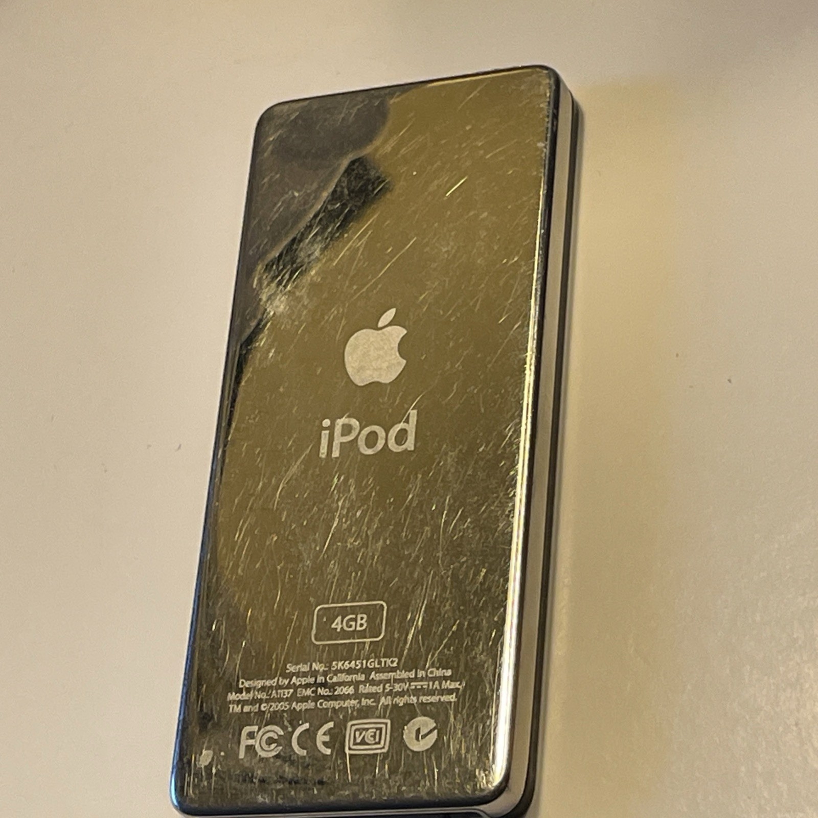 Apple iPod Nano Classic 4GB Black No Charger It Worked Before!