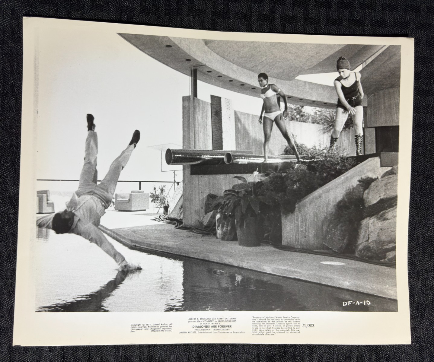1971 DIAMONDS ARE FOREVER 8×10″ Promo Photo FN 6.0 Sean Connery DF-A-10
