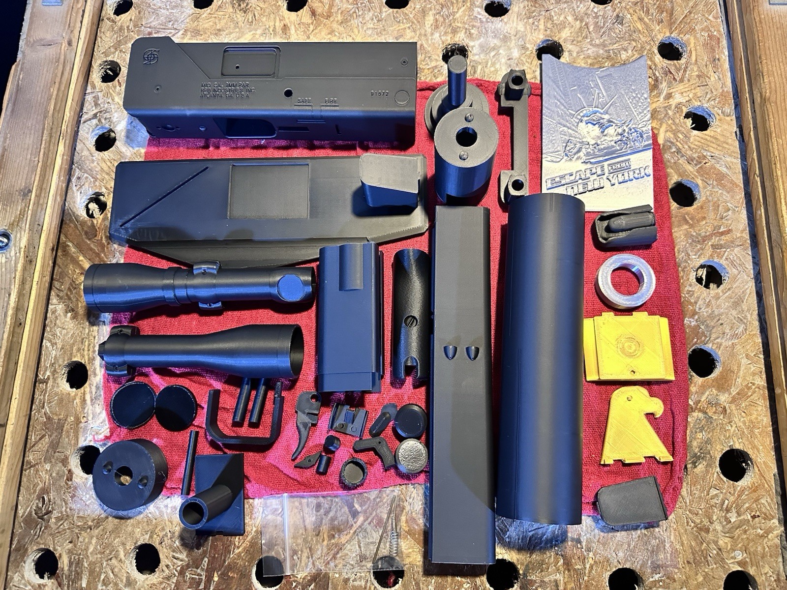 Escape From New York Snake Plissken Mac 10 Replica Prop – 3D printed Kit
