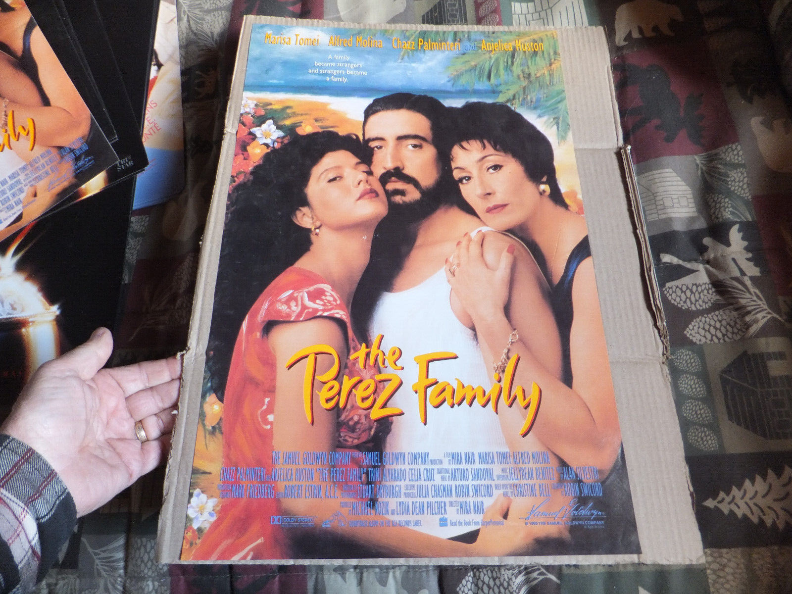 2 Movie Poster 13 1/2″ x 20″ – The Perez Family, Chazz Palminteri, A. Huston