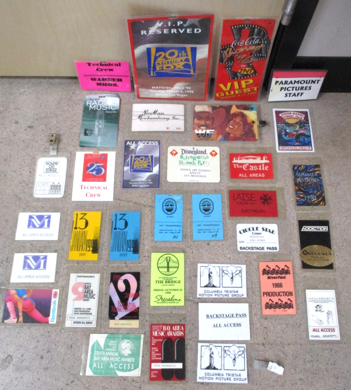 Lot(34)FILM & MUSIC Access Backstage Passes Paramount,Columbia,Disney,BAM Awards