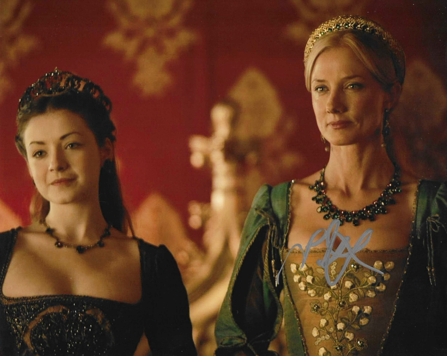 * SARAH BOLGER * signed 8×10 photo * THE TUDORS * COA *