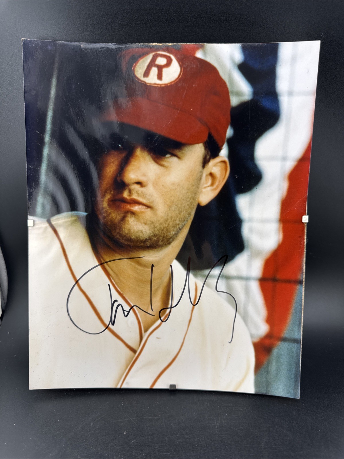 TOM HANKS SIGNED 11X14 PHOTO A LEAGUE OF THEIR OWN AUTHENTIC AUTOGRAPH