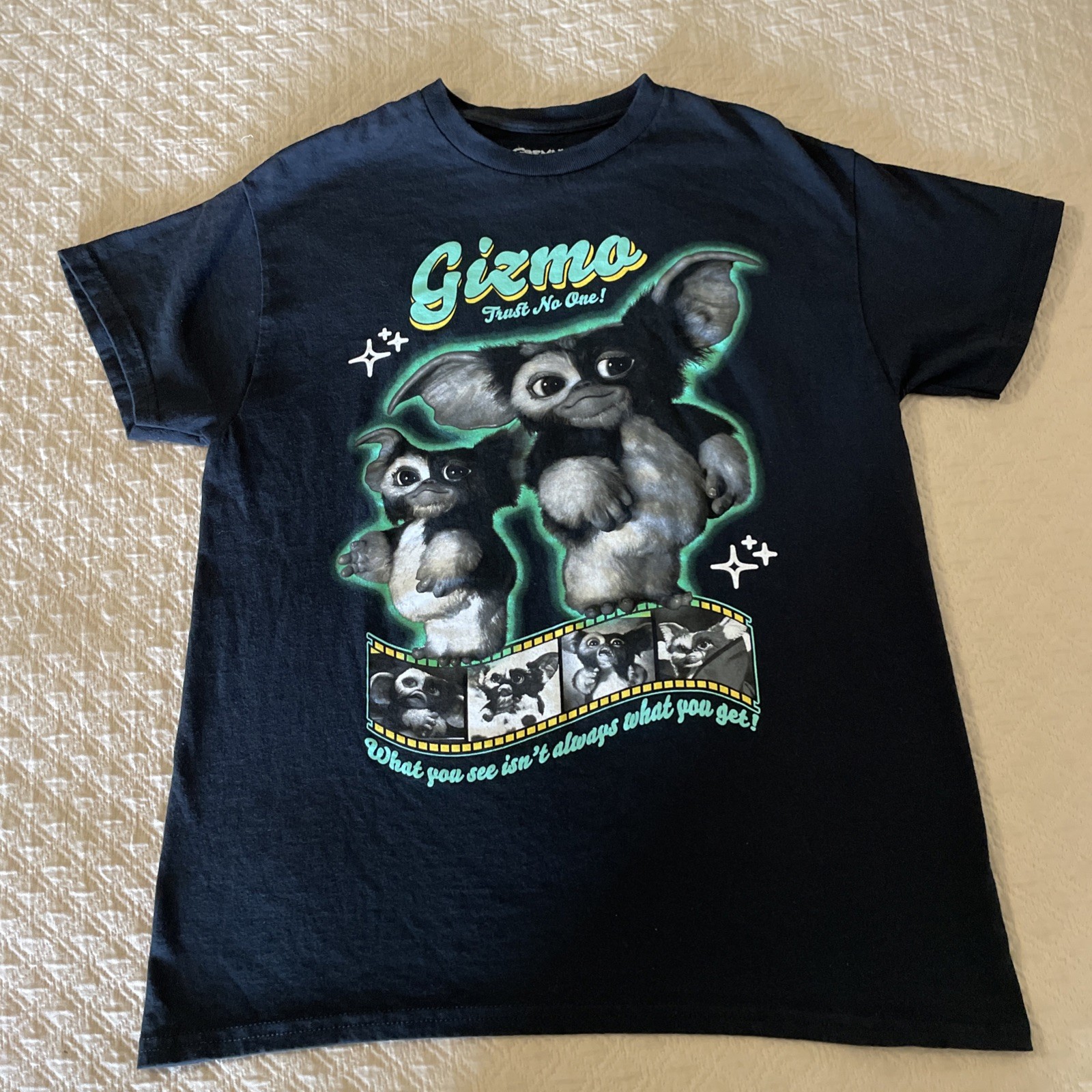 Gremlins Gizmo Black T-Shirt Unisex Short Sleeve Adult Medium