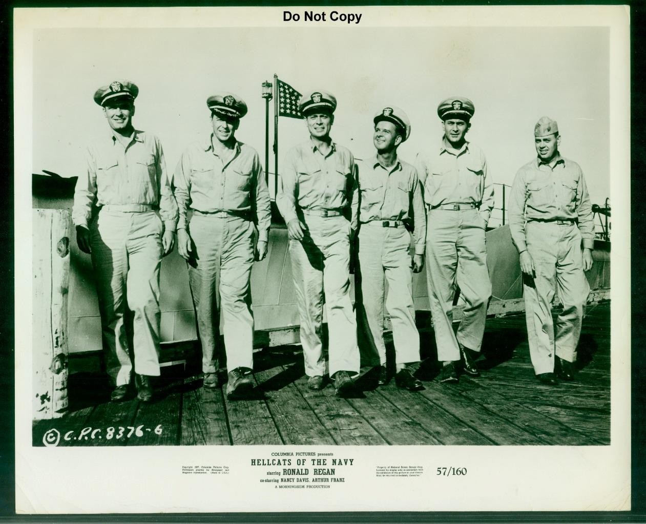 MP0468, Movie Photo, 1957, “Hellcats of the Navy”, Ronald Reagan & Nancy Davis