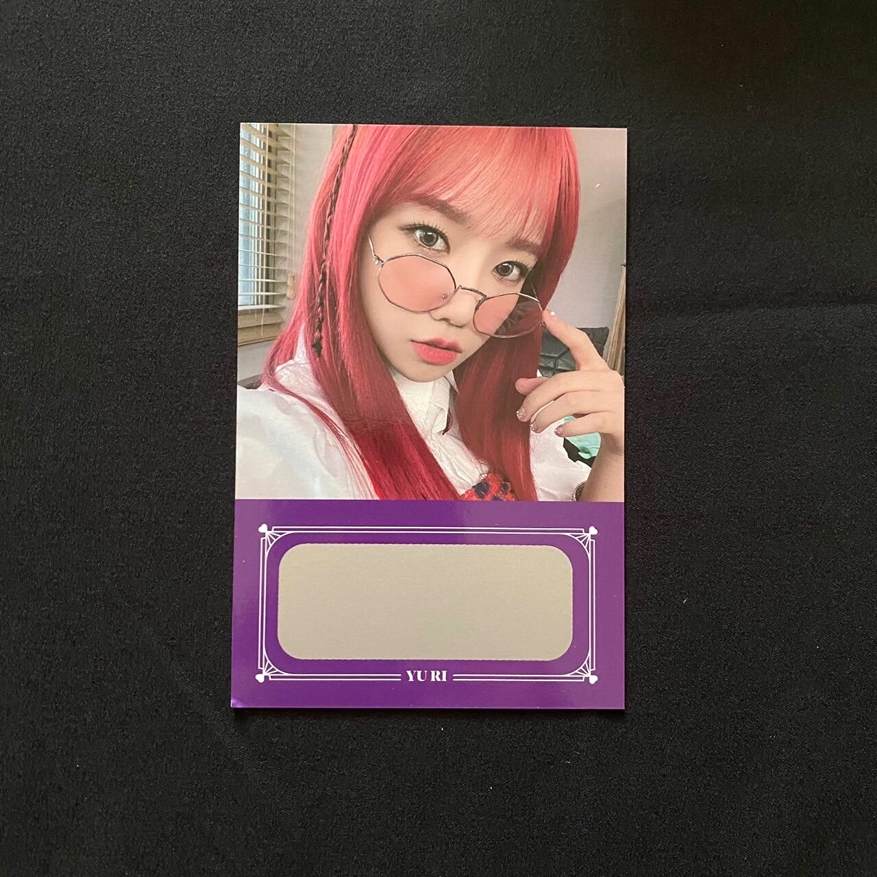 iz*one 3rd Mini Album oneiric diary Yuri set 3D ver. + 4 photo cards IZONE