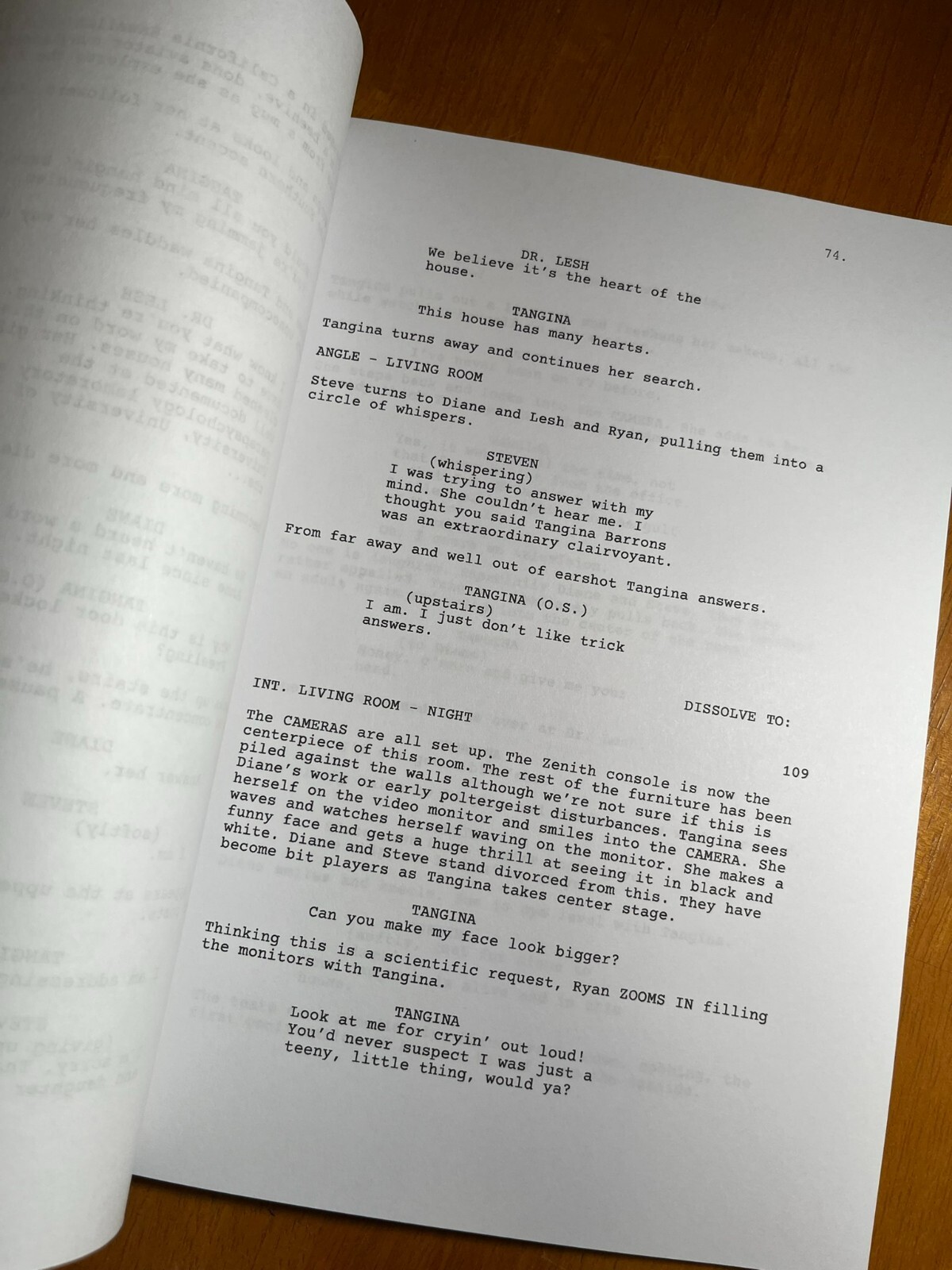 Poltergeist Script Signed – Autograph Reprints – 107 Pages