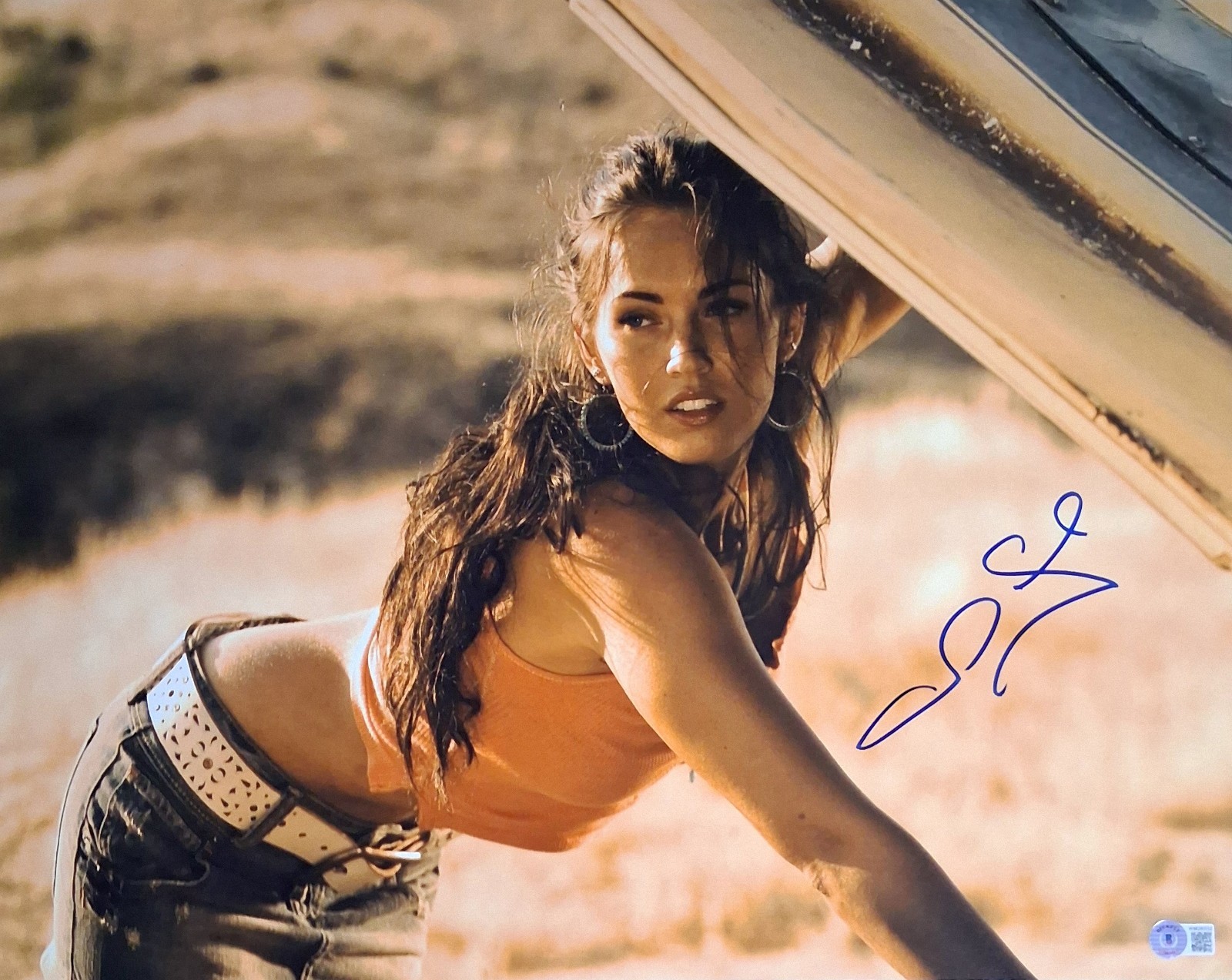 TRANSFORMERS! Megan Fox Signed Autographed 16×20 Photo Beckett BAS WITNESSED!
